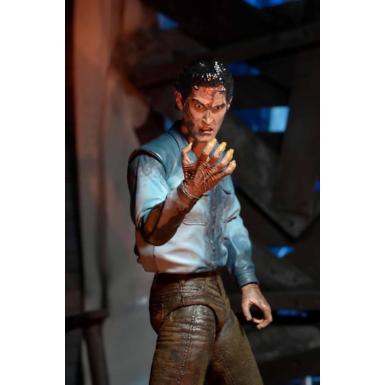 Boneco Articulado Ash Ultimate Evil Dead 2 7