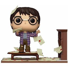 Funko Pop Deluxe Harry Potter with Hogwats Letters Special Edition #136 - Harry Potter