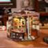 Kit de Montar Henry's Chocolate Book Nook Diorama para prateleira - Hands Craft Rolife