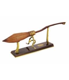 Produto Nimbus 2000 Harry Potter Kit de Montar de Metal - Metal Earth - Fascinations